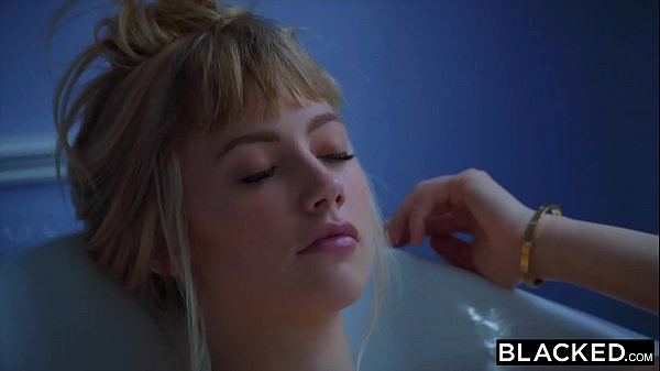BLACKED Una bella mujer consigue una dosis de BBC