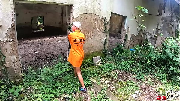 Hot Rubia Deepthroat Y Culo Follando Despu&eacute;s De Escapar Hasta El Semen En La Cara