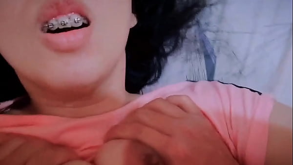 &iexcl;&iexcl;QUITATE EL COND&Oacute;N POR FAVOR!! ME FOLLO A MI MADRASTRA TETONA CON COND&Oacute;N, SEXO REAL CASERO AMATEUR.